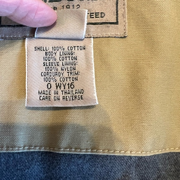 L. L. Bean Original Field Coat, men’s size large, saddle, brown corduroy collar. - Picture 8 of 12